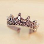 25 Unique & Dazzling Engagement Rings – 14