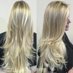 1-long-layered-blonde-hairstyle